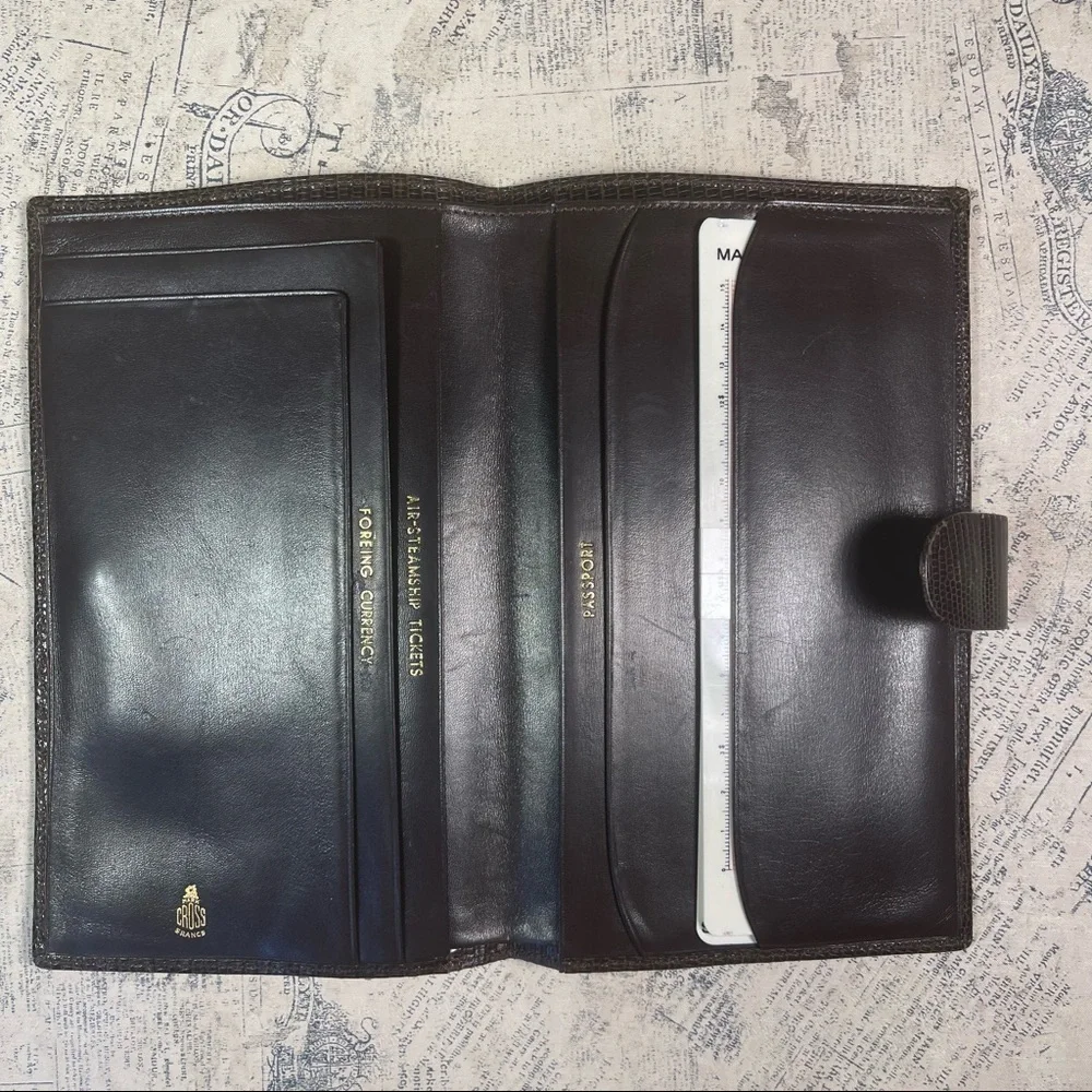 Mark Cross Paris Rare - Antique Lizard Leather Travel Wallet - Collectors item